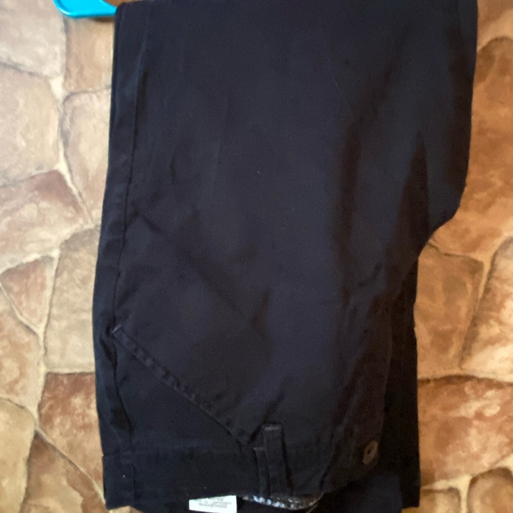 Black capris Womens size 10